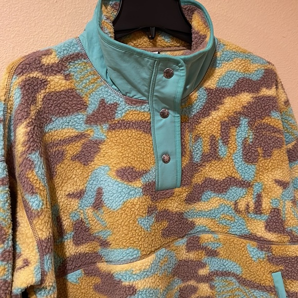 NWT North Face Printed Cragmont 1/4-Snap Fleece - Picture 5 of 6